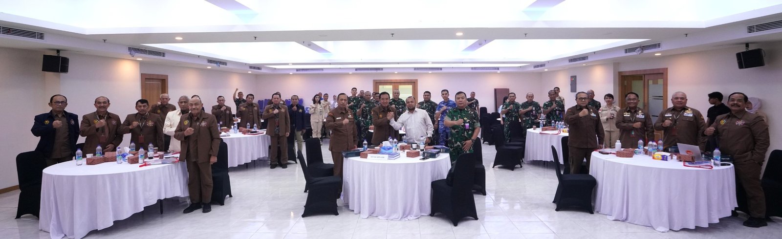 SEKJEN DPP LVRI SAMPAIKAN EMPAT ALTERNATIF REPOSISI LVRI