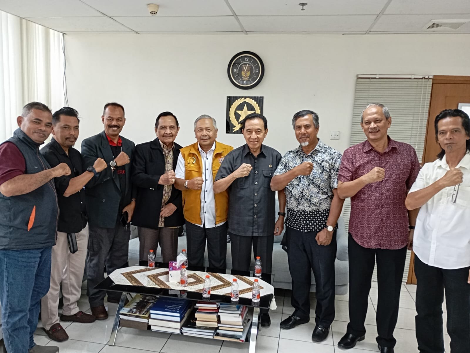 PRESIDEN VETERAN MALAYSIA SILATURRAHIM KE MABES LVRI