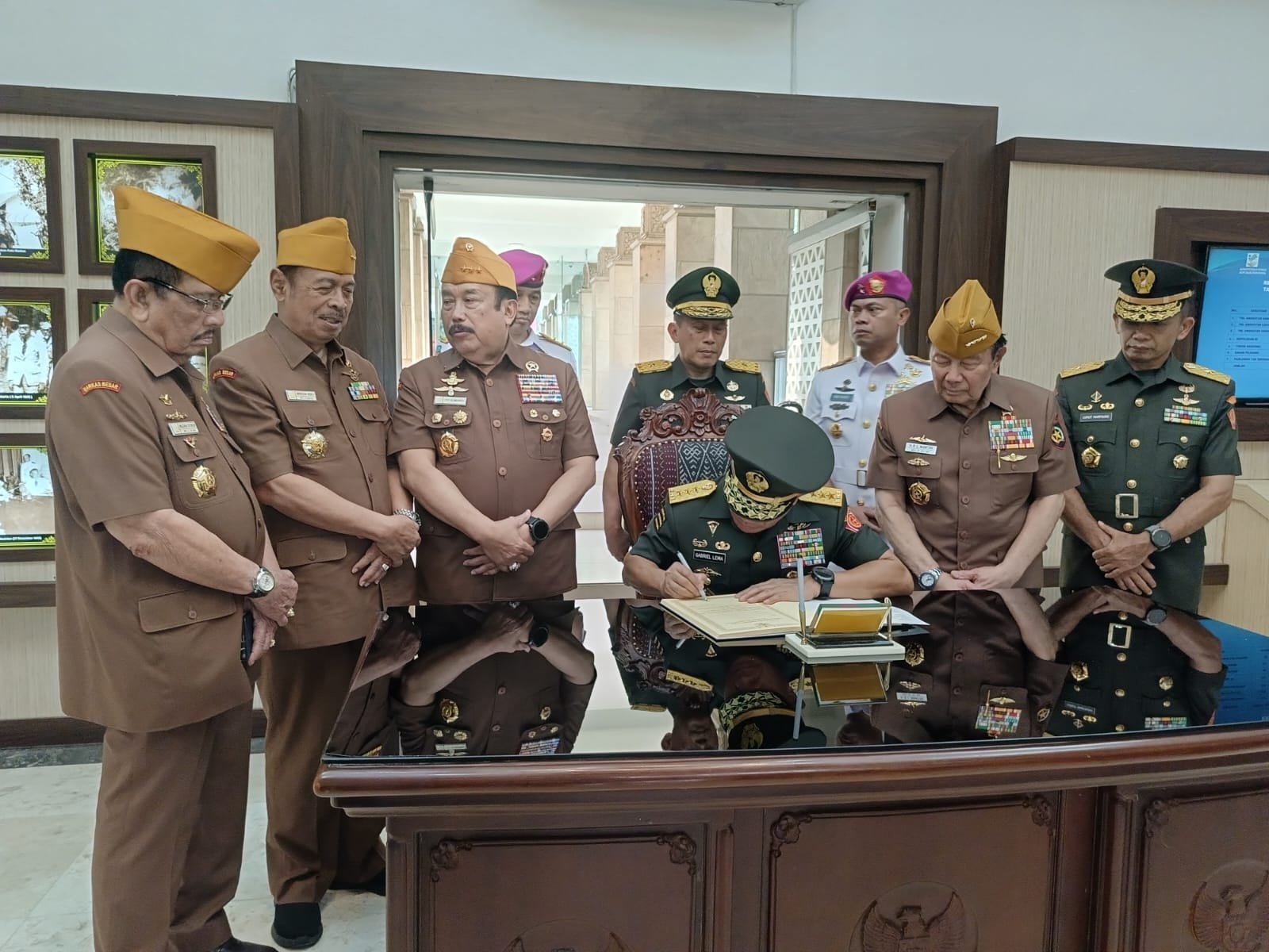 KABACADNAS JANJI  KEMHAN AKAN TINGKATKAN DUKUNGAN KEPADA LVRI